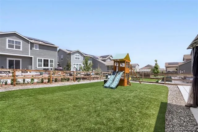 5581 Tamarack Avenue Longmont, CO 80504