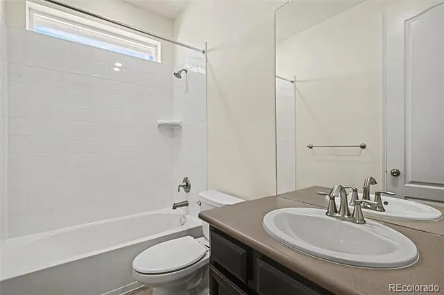8777 Ginkgo Loop Parker, CO 80134