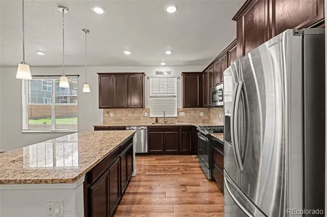 8777 Ginkgo Loop Parker, CO 80134