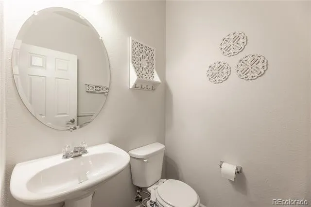 1431 Turnberry Drive Castle Rock, CO 80104