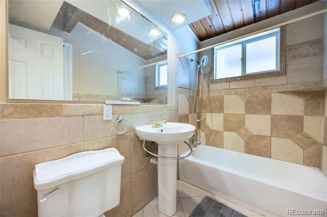 3306 Pennsylvania Avenue Colorado Springs, CO 80907