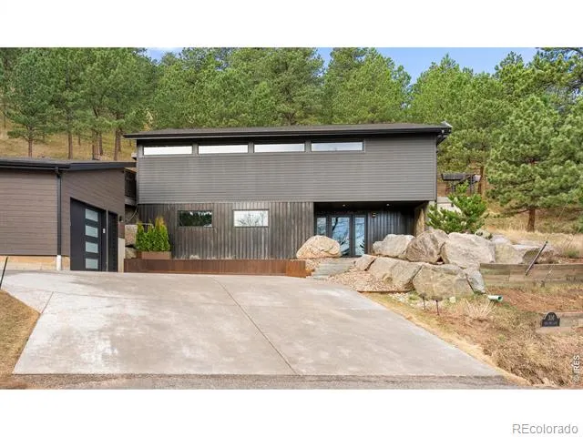 316 Pine Tree Lane Boulder, CO 80304