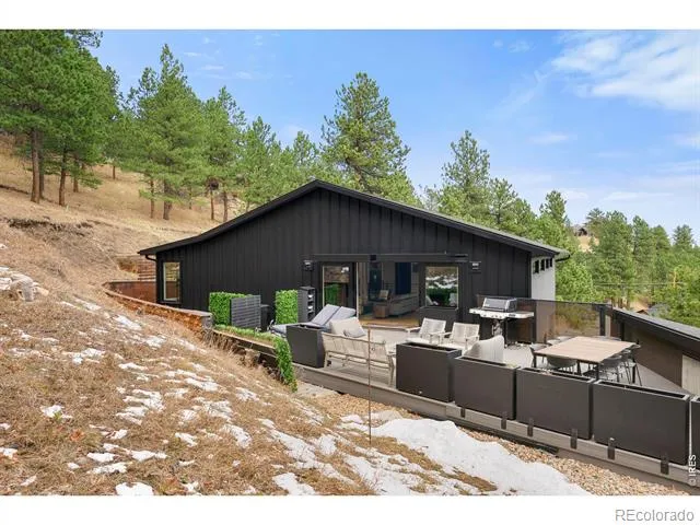 316 Pine Tree Lane Boulder, CO 80304