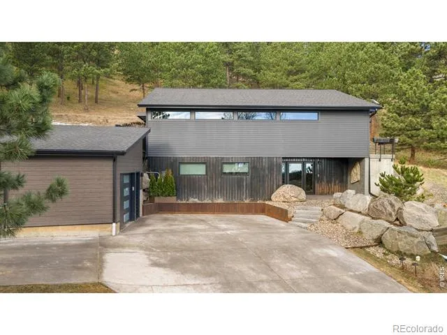 316 Pine Tree Lane Boulder, CO 80304