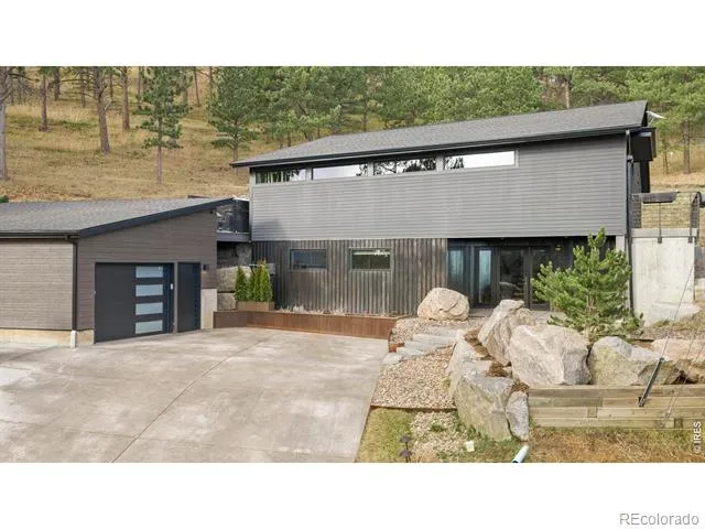 316 Pine Tree Lane Boulder, CO 80304