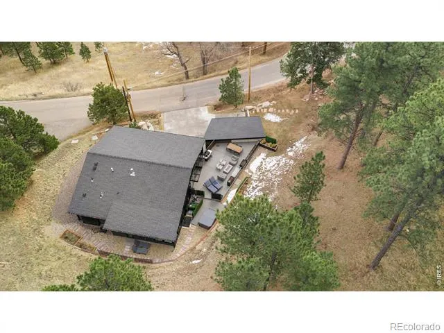 316 Pine Tree Lane Boulder, CO 80304
