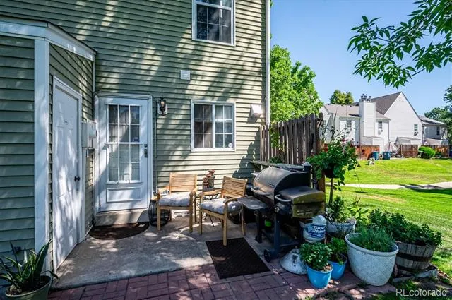 8964 W Dartmouth Place Denver, CO 80227