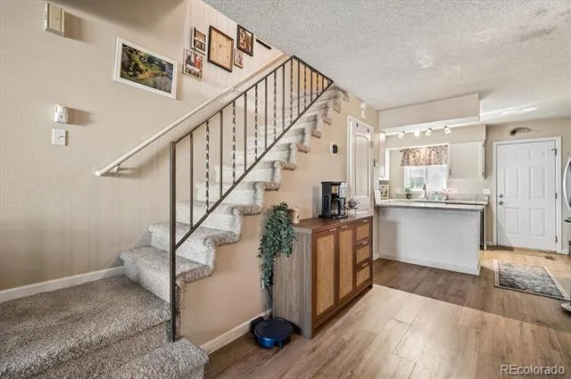 8964 W Dartmouth Place Denver, CO 80227