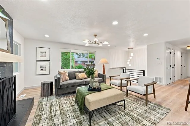 9522 W 64th Place Arvada, CO 80004