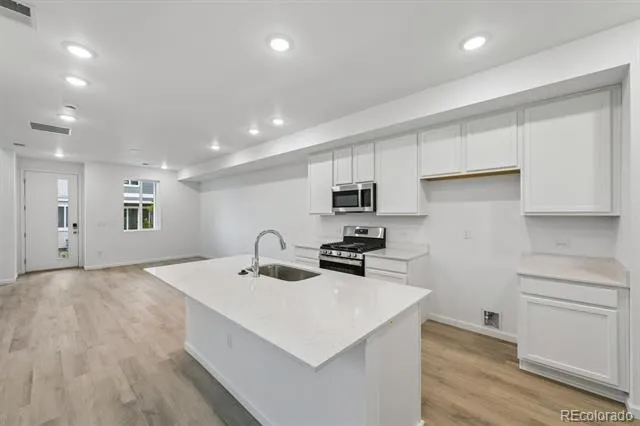 24171 E 30th Place Aurora, CO 80019