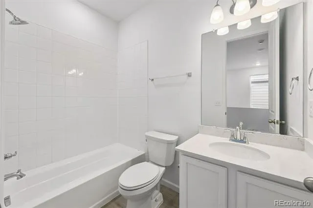 24171 E 30th Place Aurora, CO 80019