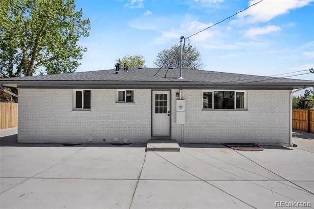 6411 Marshall Arvada, CO 80003