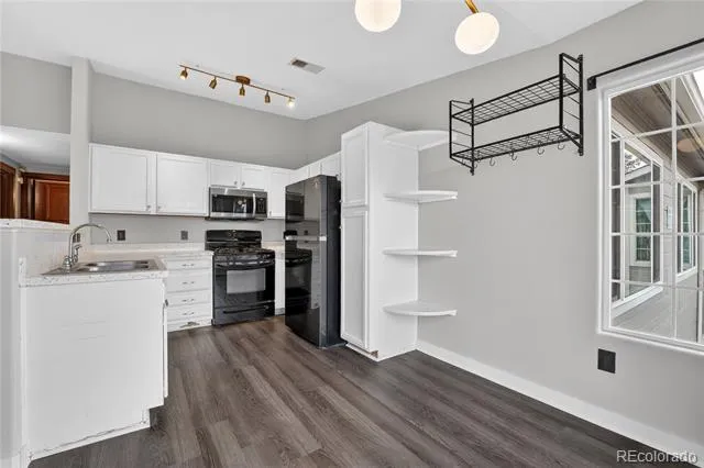 8406 Pebble Creek Way #204 Highlands Ranch, CO 80126