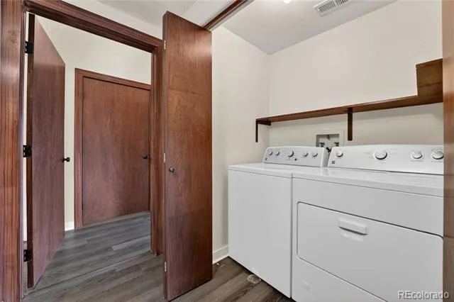 8406 Pebble Creek Way #204 Highlands Ranch, CO 80126
