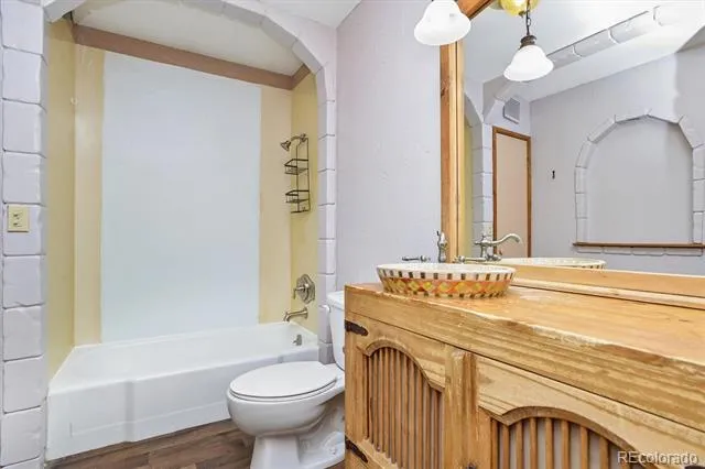 5131 Del Viento Road Alamosa, CO 81101