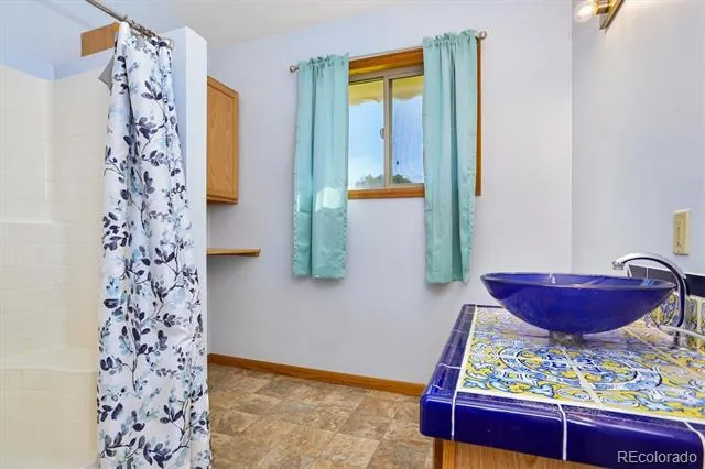 5131 Del Viento Road Alamosa, CO 81101