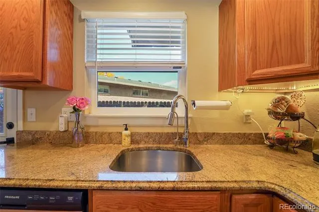 5809 S Pearl Street Centennial, CO 80121