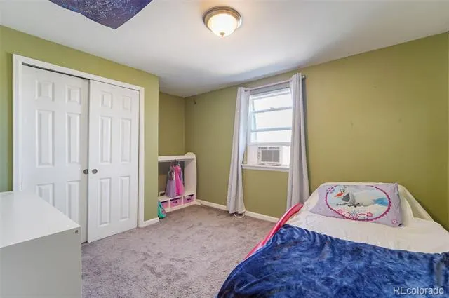 5809 S Pearl Street Centennial, CO 80121