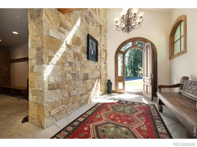 4920 Juniper Lane Vail, CO 81657