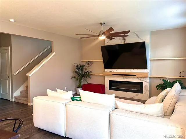4733 Trails Edge Lane Castle Rock, CO 80104
