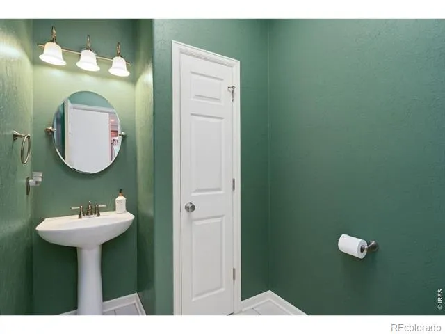 2014 Mainsail Drive Fort Collins, CO 80524