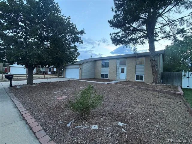 3147 S Ouray Street Aurora, CO 80013