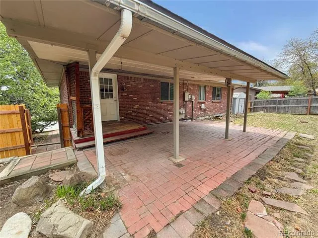 1437 S Yank Street Lakewood, CO 80228