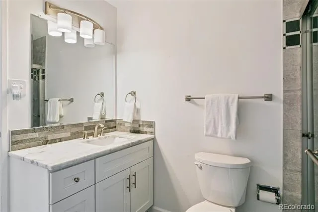 690 S Alton Way #10D Denver, CO 80247