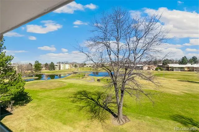 690 S Alton Way #10D Denver, CO 80247