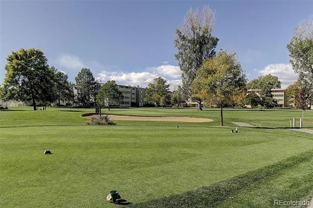 690 S Alton Way #10D Denver, CO 80247