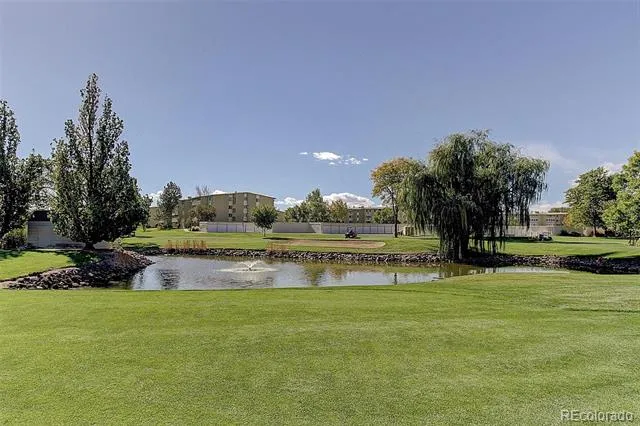 690 S Alton Way #10D Denver, CO 80247