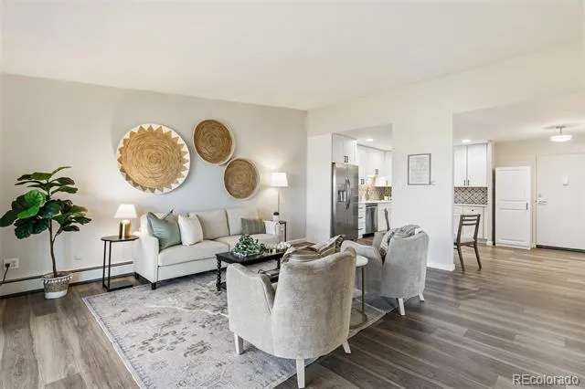 690 S Alton Way #10D Denver, CO 80247
