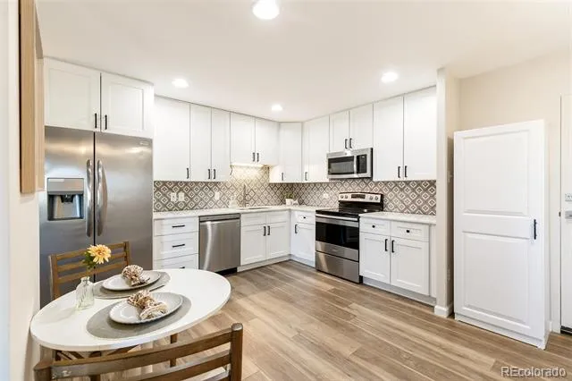 690 S Alton Way #10D Denver, CO 80247