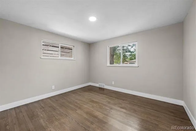 9801 E 8th Avenue Aurora, CO 80010