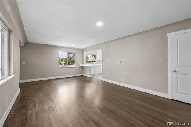 9801 E 8th Avenue Aurora, CO 80010