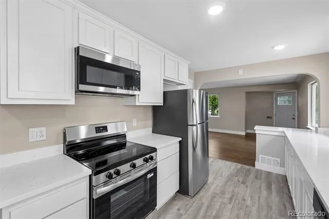 9801 E 8th Avenue Aurora, CO 80010