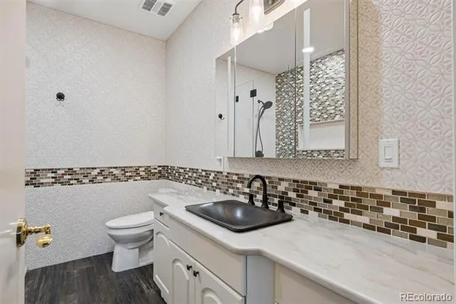 1662 Montane Drive E Golden, CO 80401