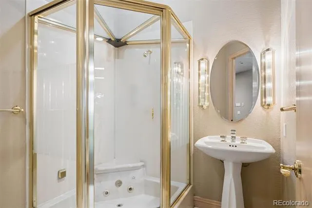 1662 Montane Drive E Golden, CO 80401