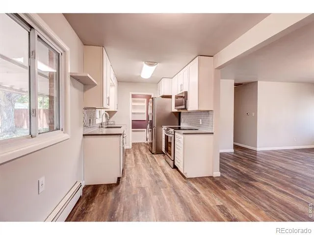 1827 Collyer Street Longmont, CO 80501
