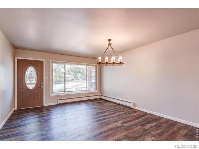 1827 Collyer Street Longmont, CO 80501