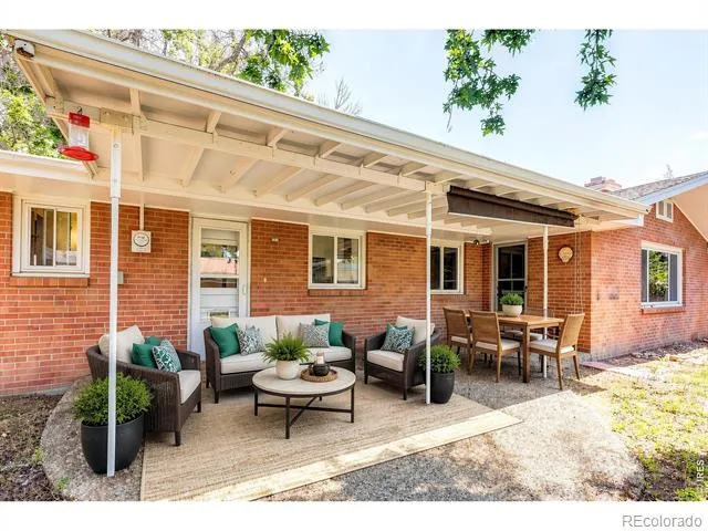1827 Collyer Street Longmont, CO 80501