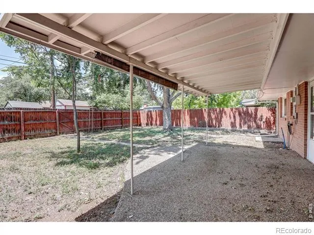 1827 Collyer Street Longmont, CO 80501