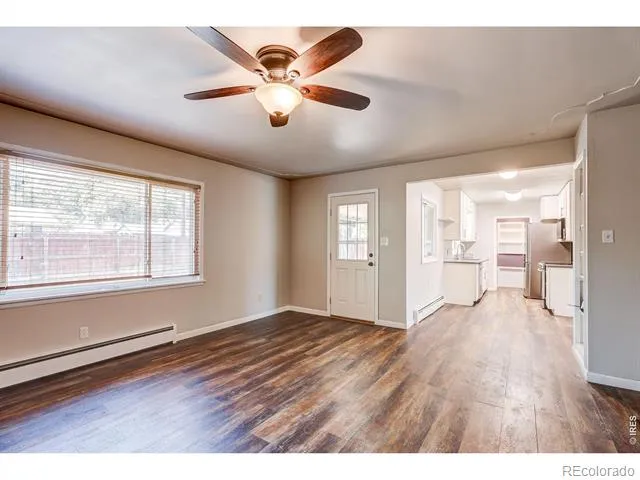 1827 Collyer Street Longmont, CO 80501
