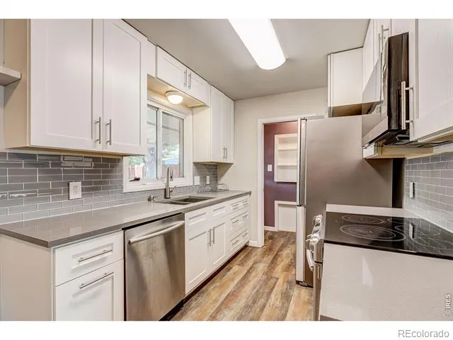 1827 Collyer Street Longmont, CO 80501