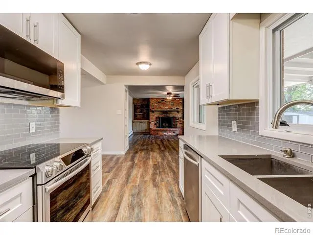 1827 Collyer Street Longmont, CO 80501