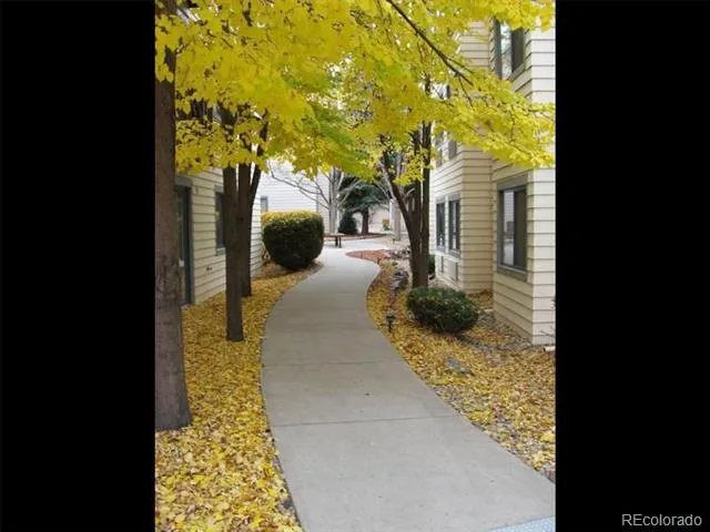 6380 S Boston Street #191 Greenwood Village, CO 80111