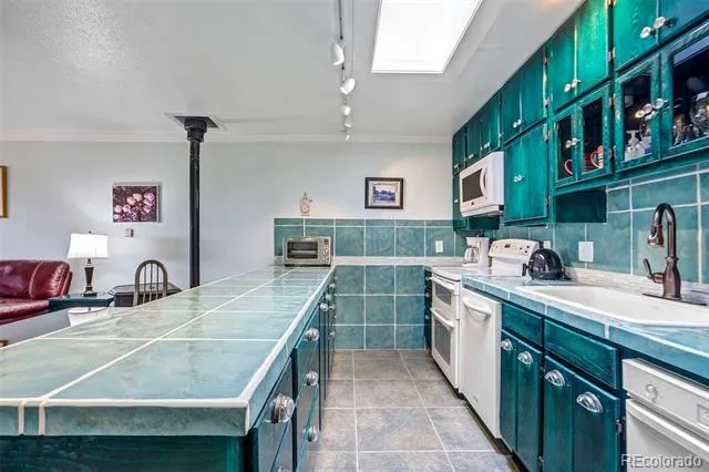 349 Post Road Guffey, CO 80820