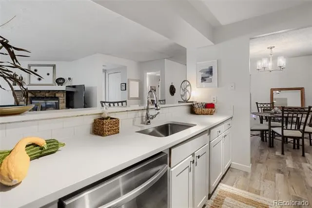12093 W Cross Drive #107 Littleton, CO 80127