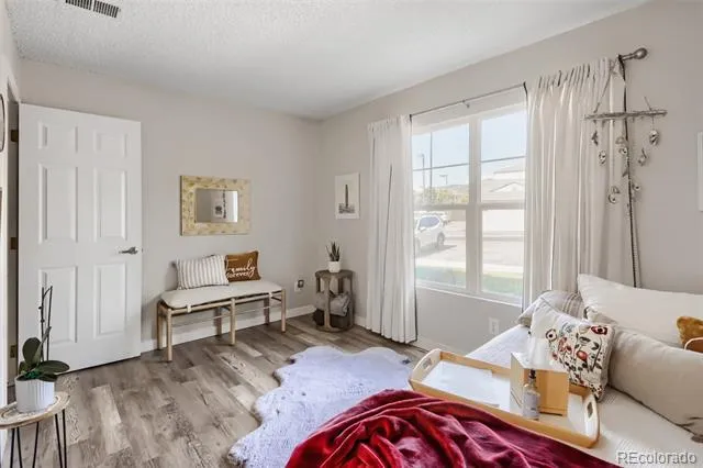 12093 W Cross Drive #107 Littleton, CO 80127
