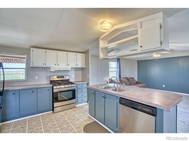 17701 County Road 38 Platteville, CO 80651